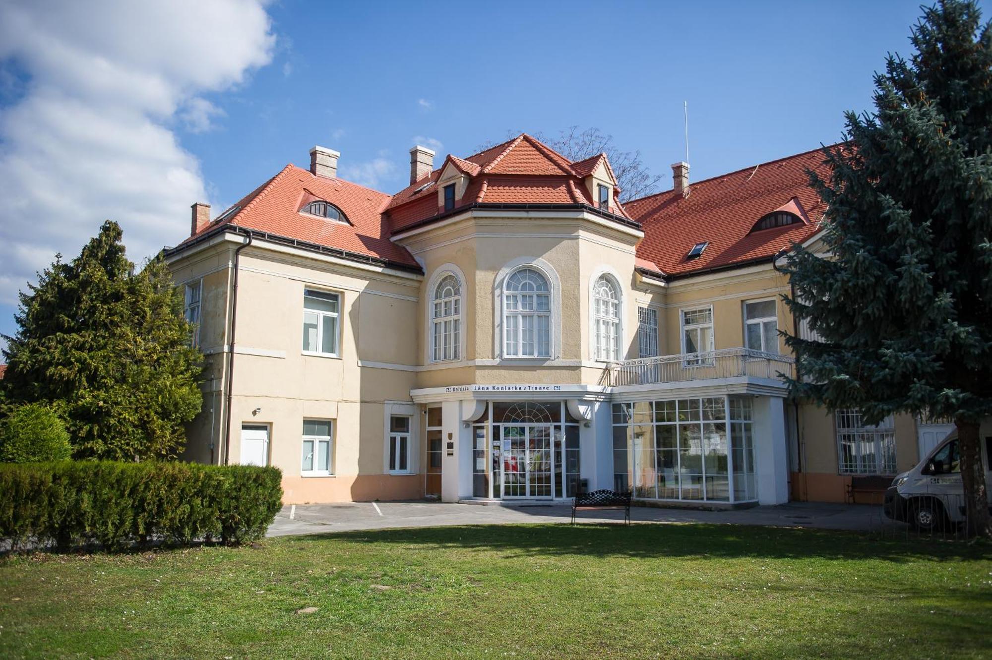 Milde'S Apartment Near The City Center - Hospodarska Street Trnava Bagian luar foto