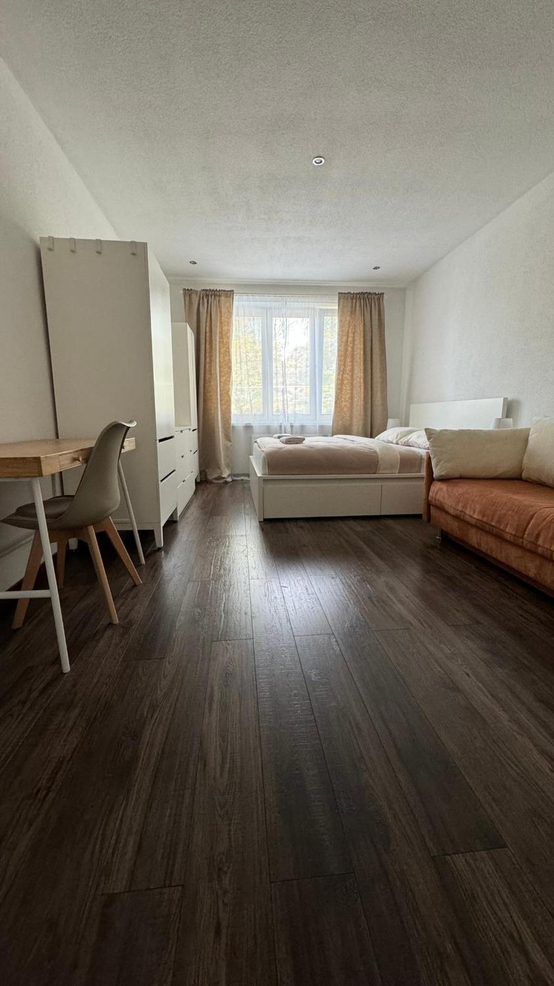 Milde'S Apartment Near The City Center - Hospodarska Street Trnava Bagian luar foto