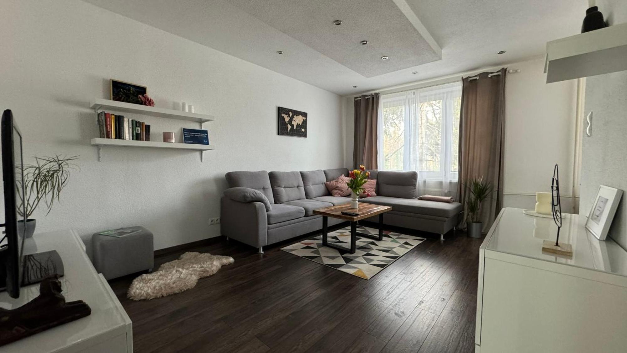 Milde'S Apartment Near The City Center - Hospodarska Street Trnava Bagian luar foto