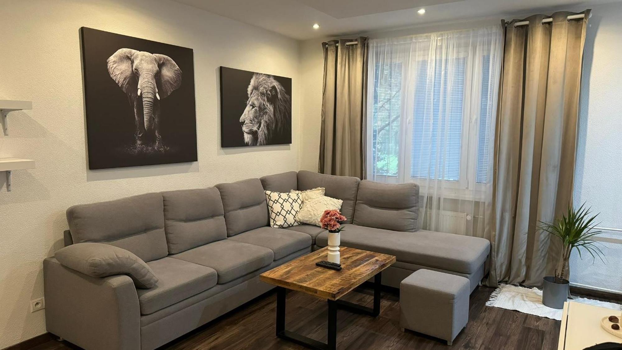 Milde'S Apartment Near The City Center - Hospodarska Street Trnava Bagian luar foto